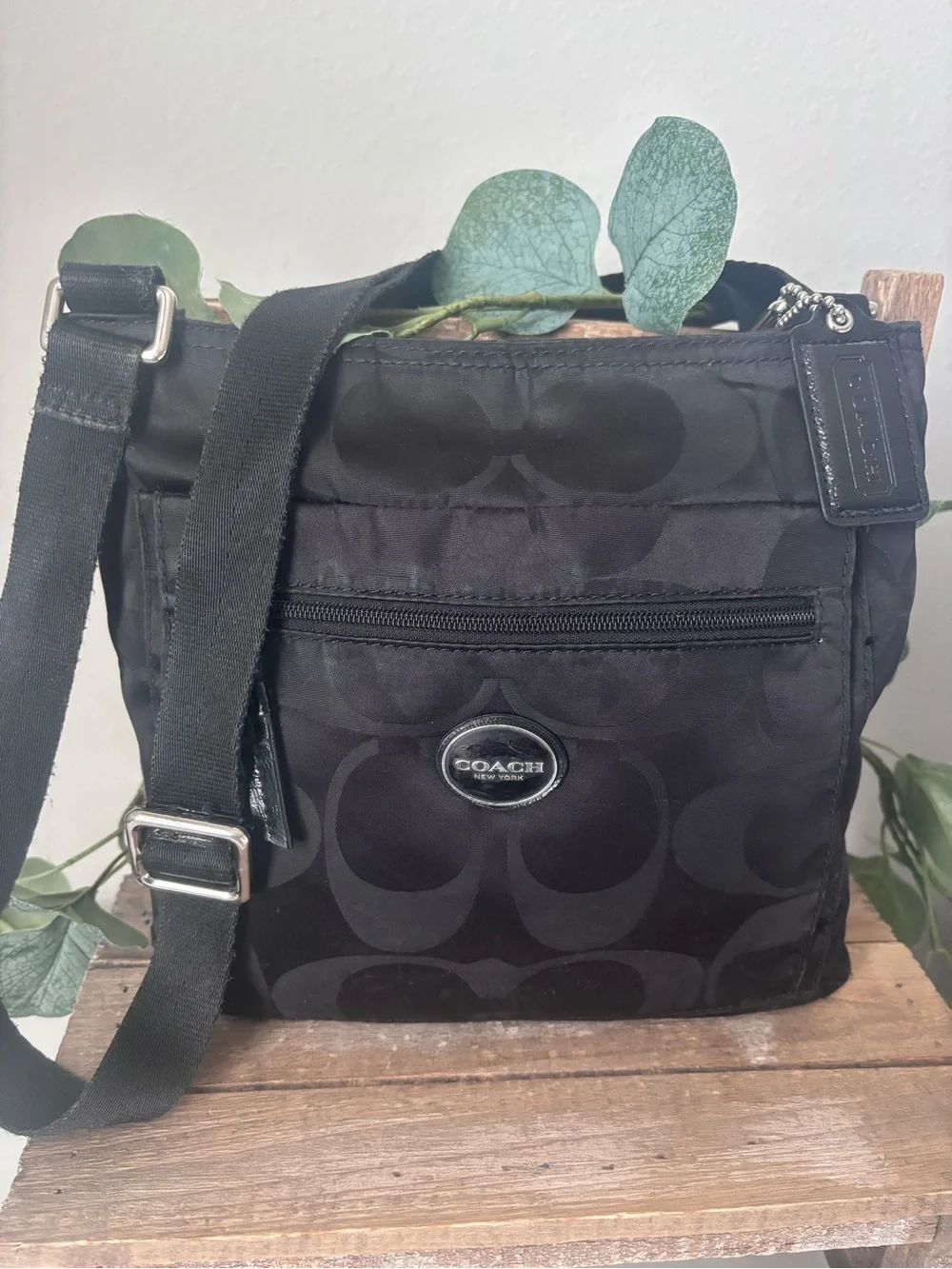 Coach Getaway File Black Signature Nylon Messenger Crossbody Bag